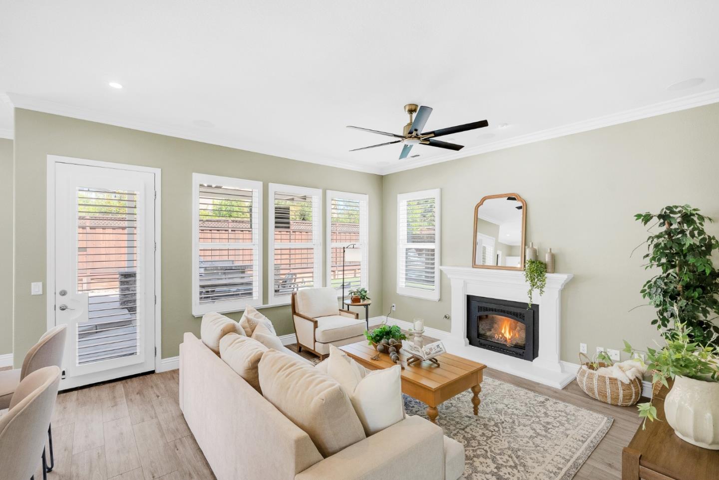 Detail Gallery Image 23 of 67 For 18440 Carmelo Ct, Morgan Hill,  CA 95037 - 5 Beds | 3 Baths