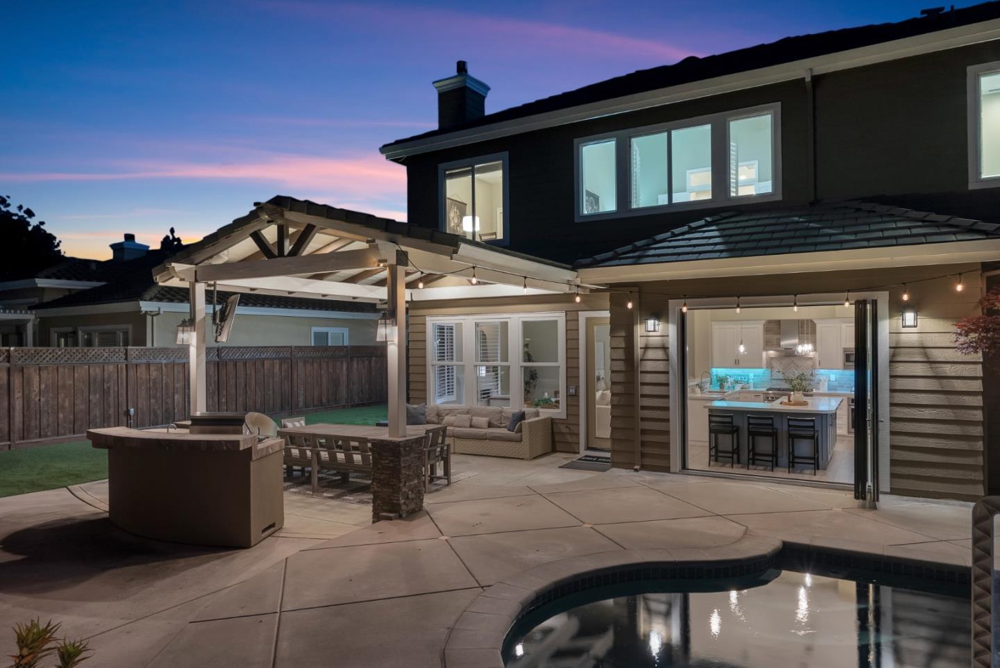 Detail Gallery Image 3 of 67 For 18440 Carmelo Ct, Morgan Hill,  CA 95037 - 5 Beds | 3 Baths