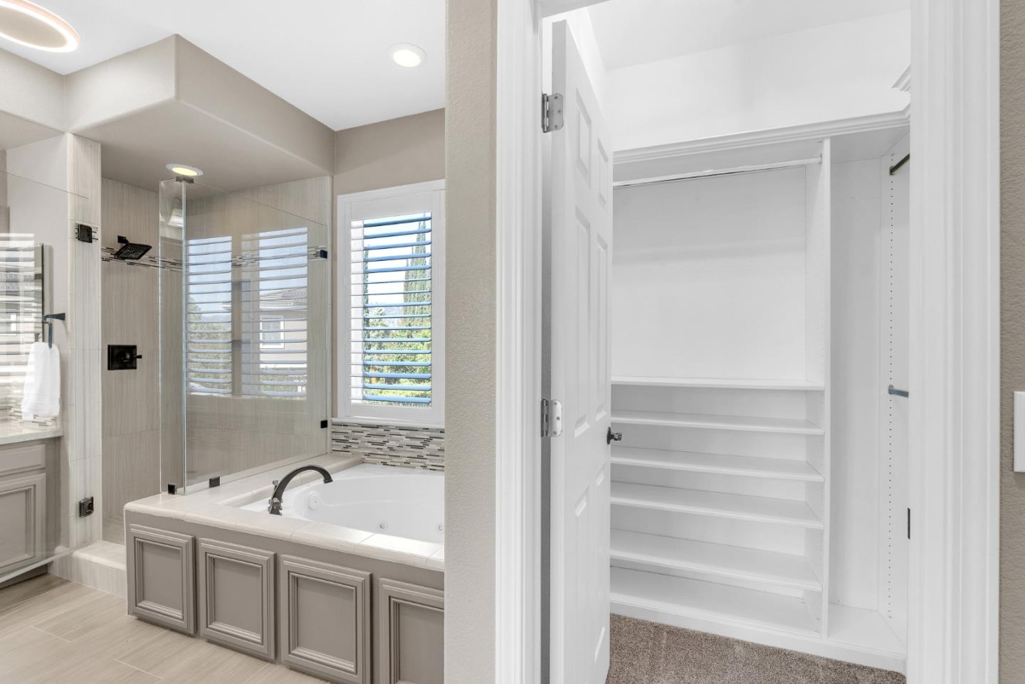 Detail Gallery Image 32 of 67 For 18440 Carmelo Ct, Morgan Hill,  CA 95037 - 5 Beds | 3 Baths