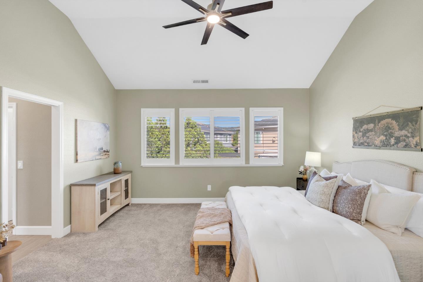 Detail Gallery Image 34 of 67 For 18440 Carmelo Ct, Morgan Hill,  CA 95037 - 5 Beds | 3 Baths