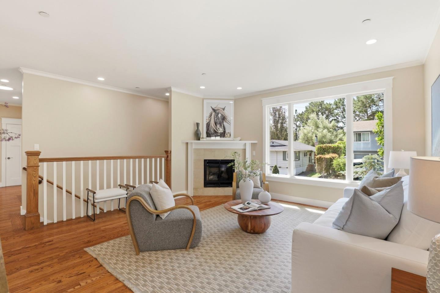 Detail Gallery Image 5 of 37 For 1242 Aspen Dr, Pacifica,  CA 94044 - 3 Beds | 3 Baths