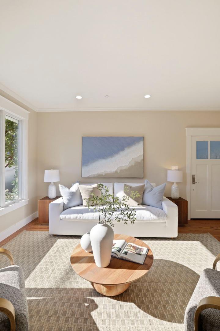 Detail Gallery Image 9 of 37 For 1242 Aspen Dr, Pacifica,  CA 94044 - 3 Beds | 3 Baths