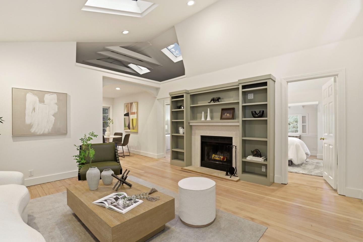 Detail Gallery Image 6 of 36 For 3514 Oak Knoll Dr, –,  CA 94062 - 3 Beds | 2 Baths