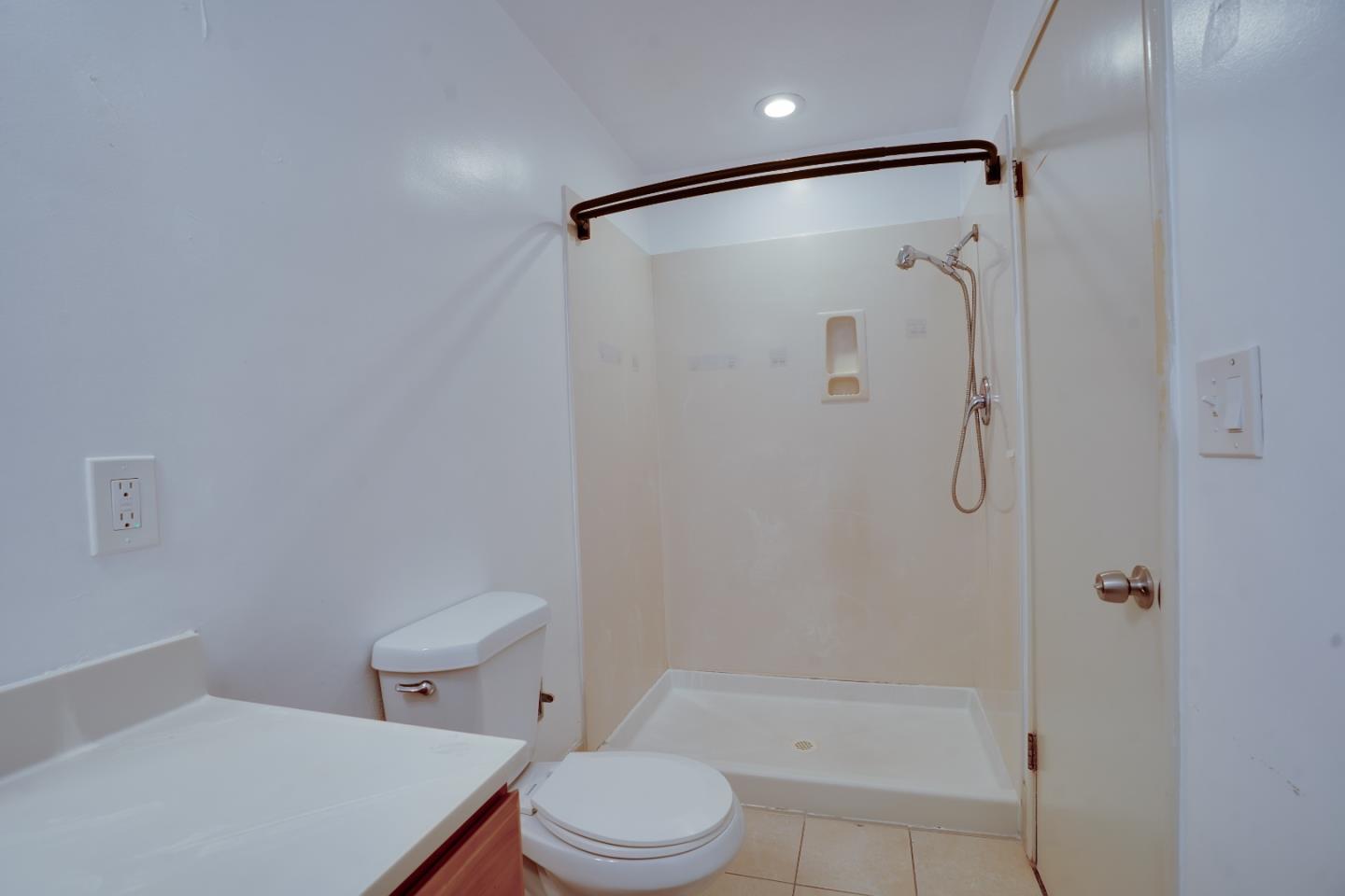 Detail Gallery Image 24 of 41 For 127 W Loretta Ave, Stockton,  CA 95207 - 3 Beds | 2 Baths