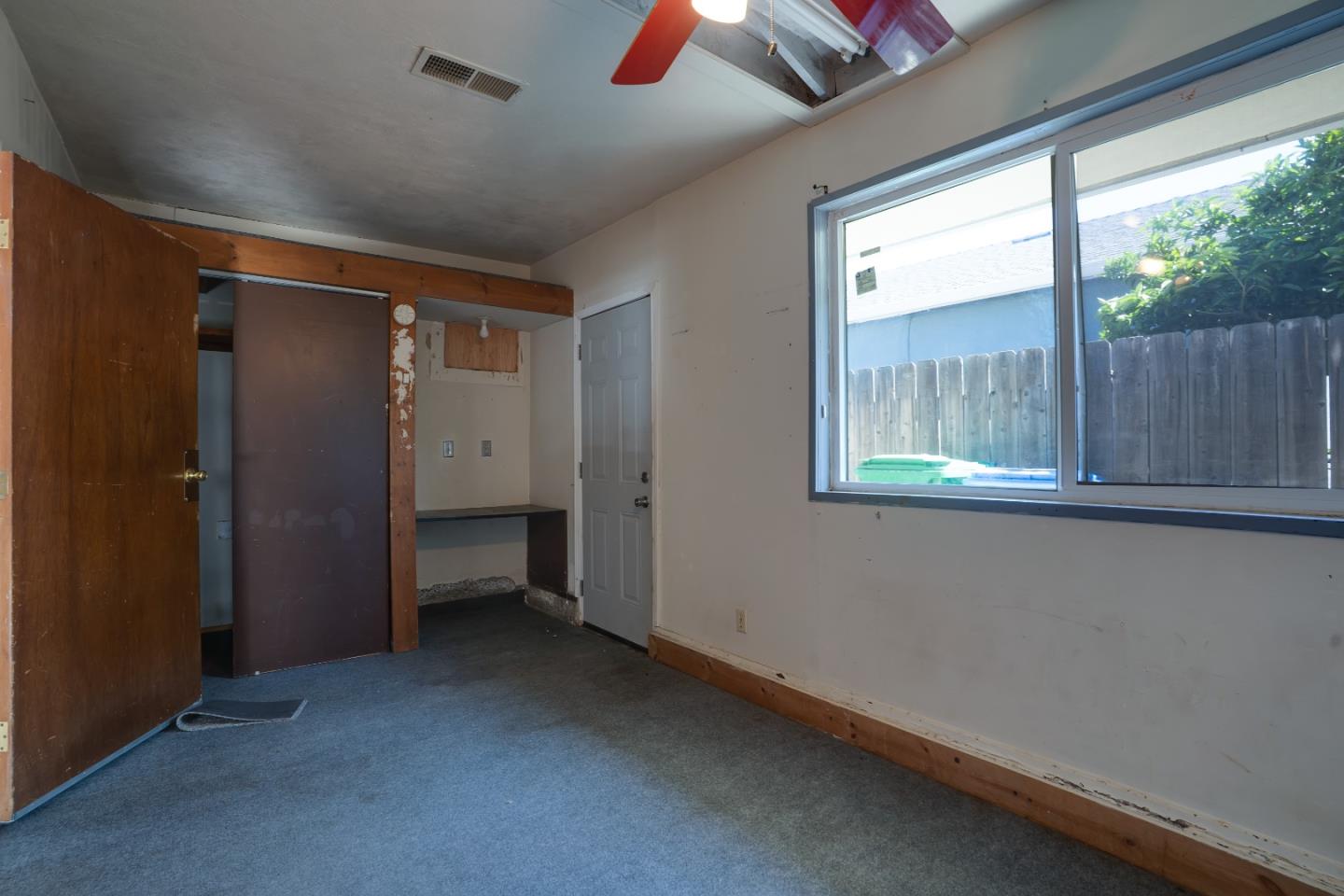 Detail Gallery Image 29 of 41 For 127 W Loretta Ave, Stockton,  CA 95207 - 3 Beds | 2 Baths