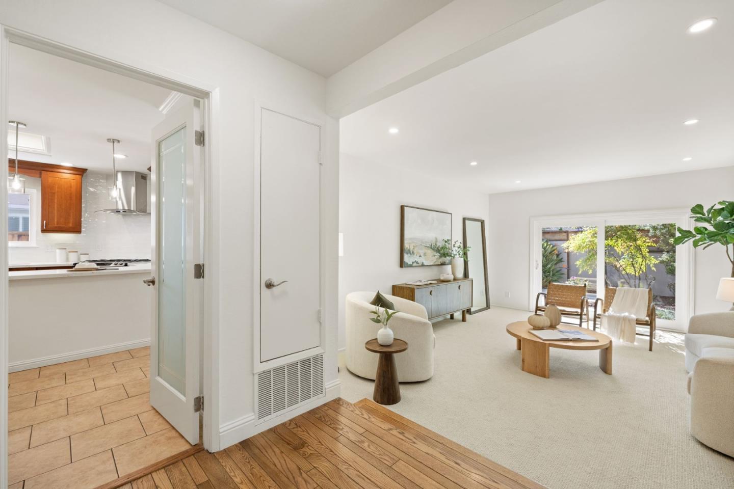 Detail Gallery Image 13 of 78 For 600 Comet Dr, Foster City,  CA 94404 - 4 Beds | 2 Baths