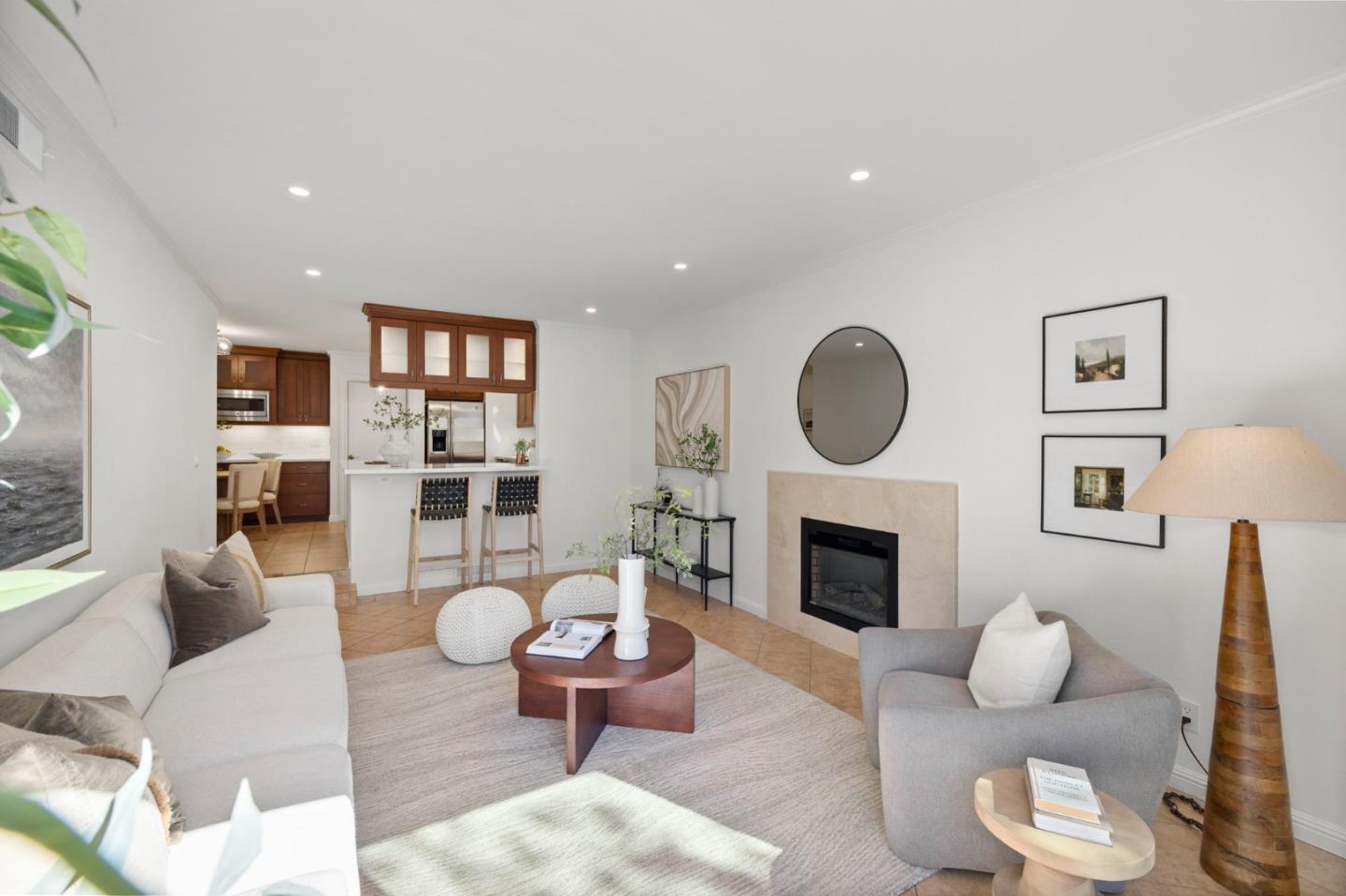 Detail Gallery Image 25 of 78 For 600 Comet Dr, Foster City,  CA 94404 - 4 Beds | 2 Baths