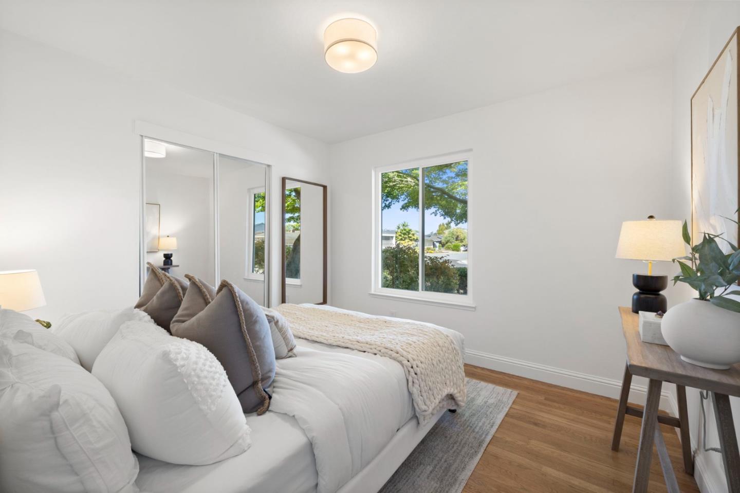 Detail Gallery Image 42 of 78 For 600 Comet Dr, Foster City,  CA 94404 - 4 Beds | 2 Baths