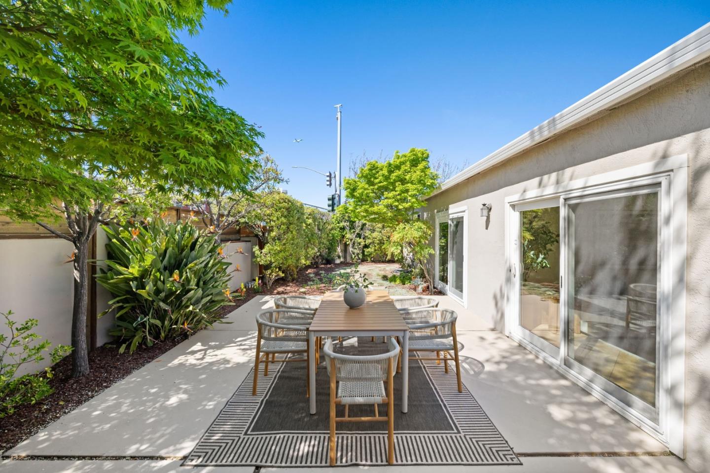 Detail Gallery Image 47 of 78 For 600 Comet Dr, Foster City,  CA 94404 - 4 Beds | 2 Baths