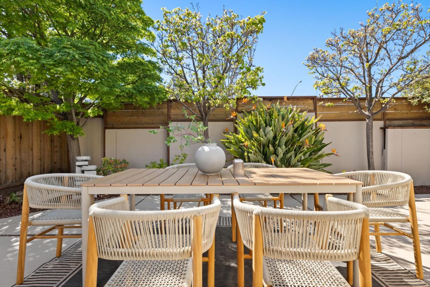 Detail Gallery Image 49 of 78 For 600 Comet Dr, Foster City,  CA 94404 - 4 Beds | 2 Baths