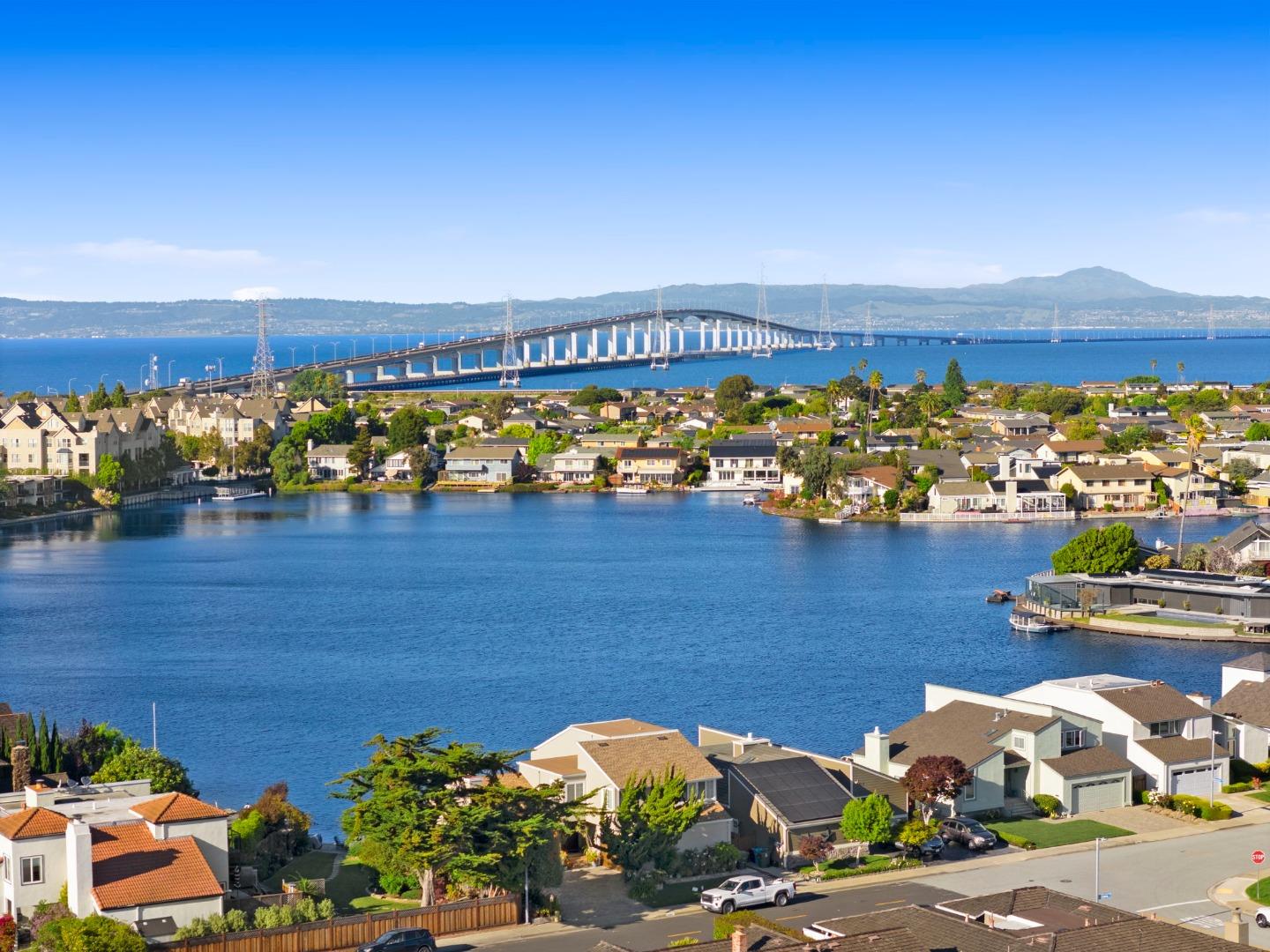 Detail Gallery Image 75 of 78 For 600 Comet Dr, Foster City,  CA 94404 - 4 Beds | 2 Baths