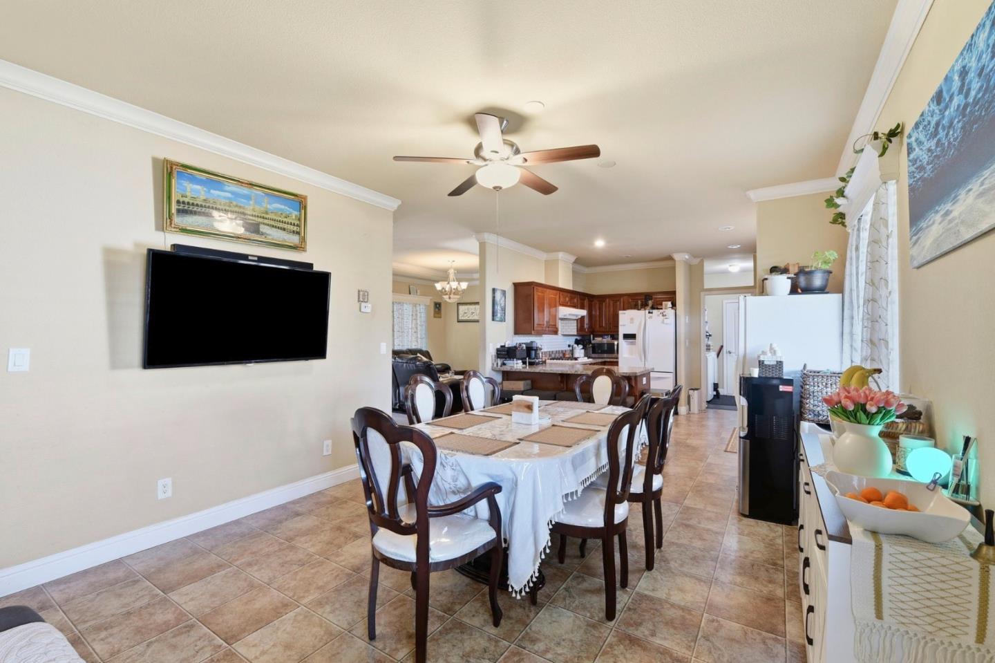 Detail Gallery Image 13 of 34 For 267 Chateau La Salle Dr #267,  San Jose,  CA 95111 - 4 Beds | 2 Baths