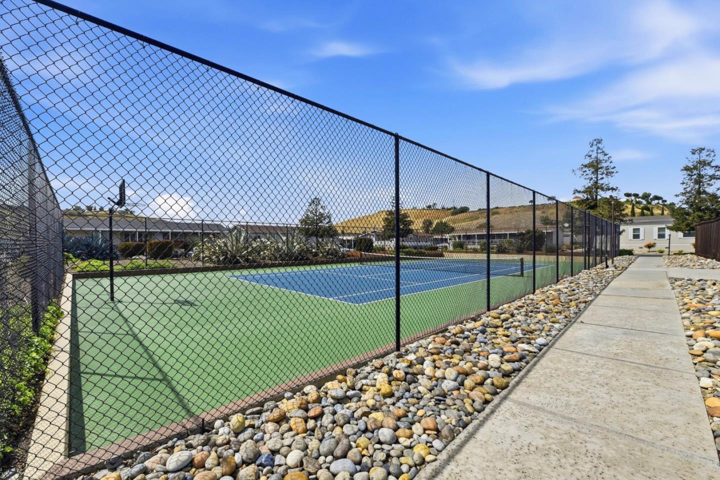 Detail Gallery Image 33 of 34 For 267 Chateau La Salle Dr #267,  San Jose,  CA 95111 - 4 Beds | 2 Baths