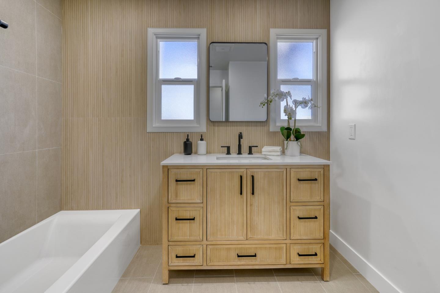 Detail Gallery Image 12 of 22 For 371 Doris Ave, San Jose,  CA 95127 - 3 Beds | 2 Baths