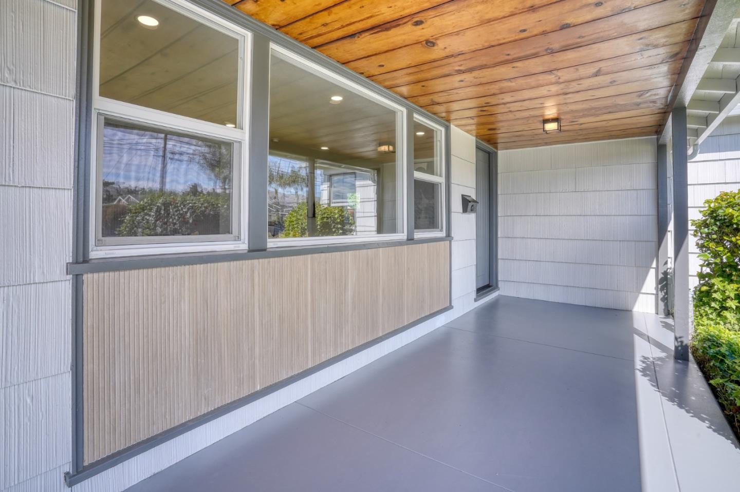 Detail Gallery Image 3 of 22 For 371 Doris Ave, San Jose,  CA 95127 - 3 Beds | 2 Baths