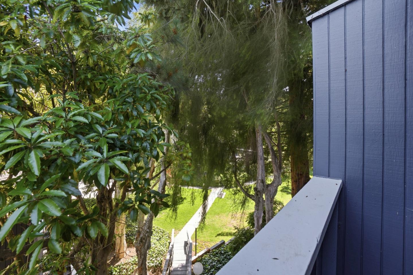 Detail Gallery Image 25 of 27 For 143 Piccadilly Pl #F,  San Bruno,  CA 94066 - 1 Beds | 1 Baths