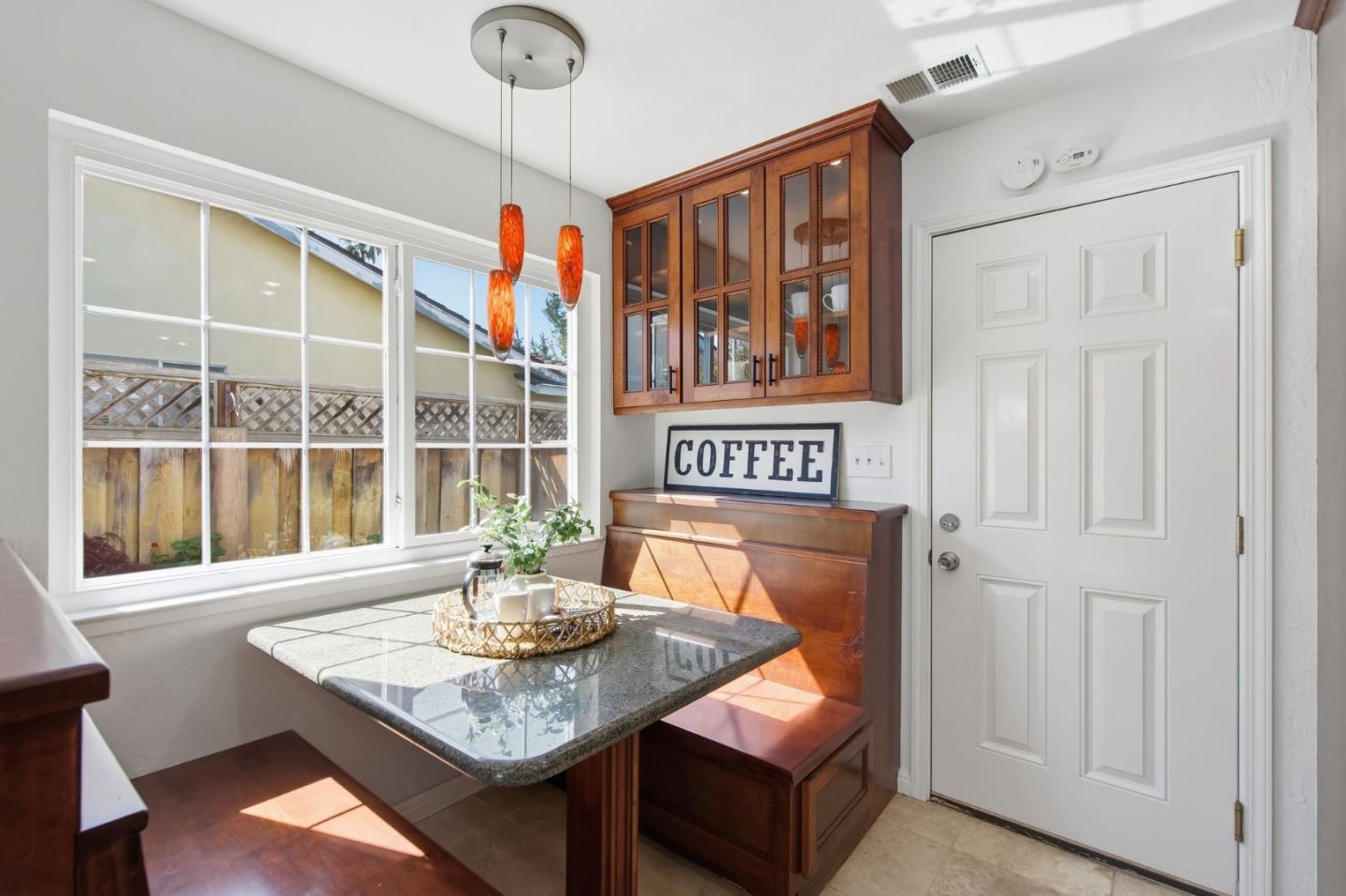 Detail Gallery Image 14 of 40 For 318 Bluefish Ct, Foster City,  CA 94404 - 4 Beds | 2 Baths