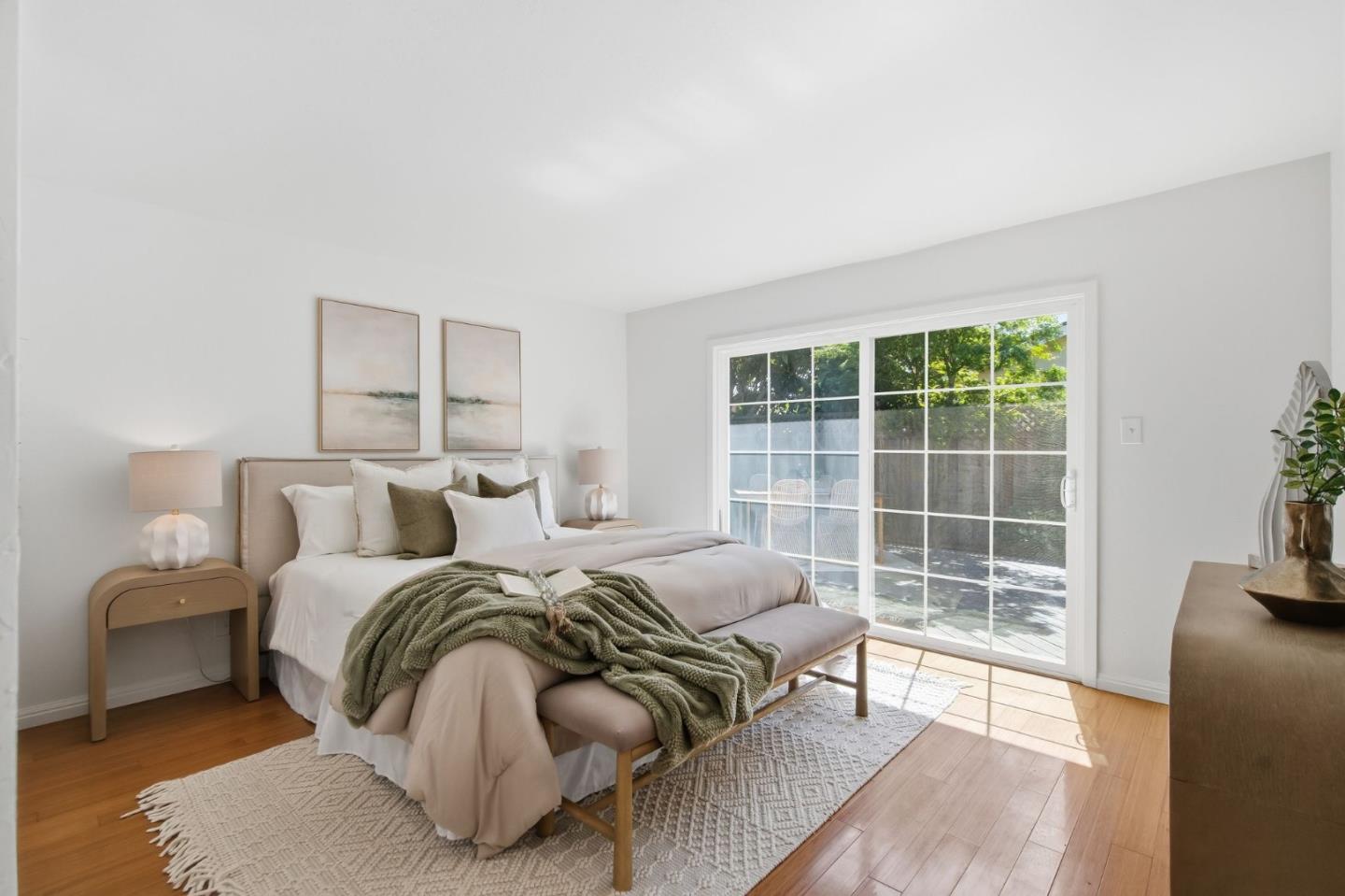 Detail Gallery Image 18 of 40 For 318 Bluefish Ct, Foster City,  CA 94404 - 4 Beds | 2 Baths