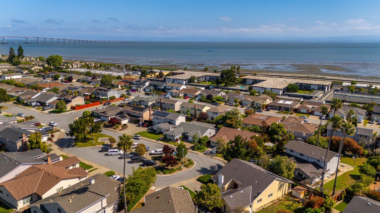 Detail Gallery Image 38 of 40 For 318 Bluefish Ct, Foster City,  CA 94404 - 4 Beds | 2 Baths