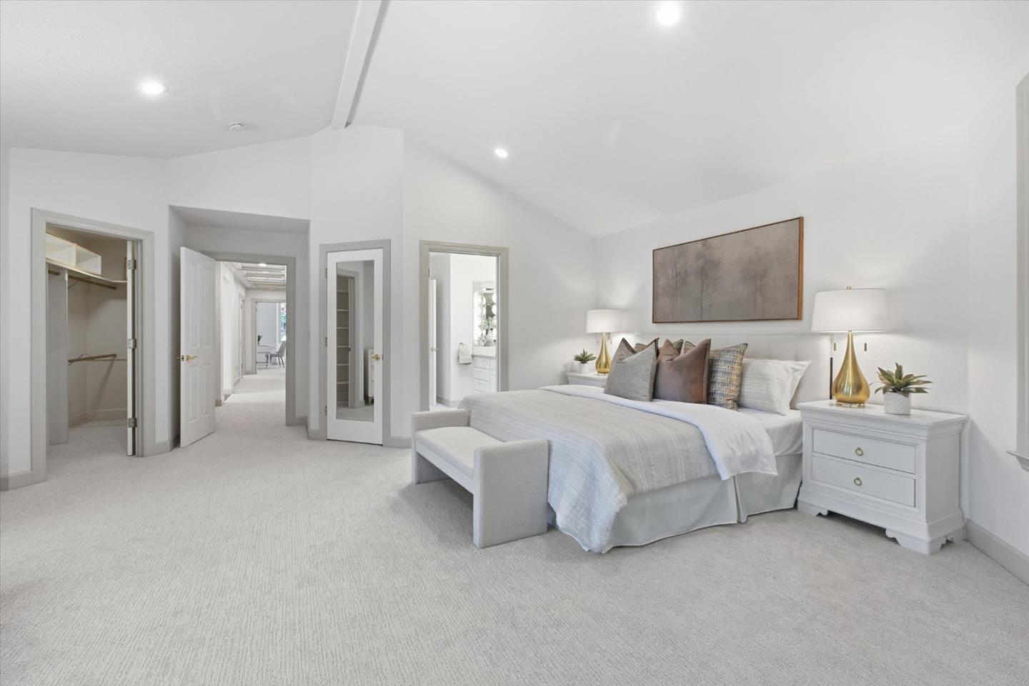 Detail Gallery Image 29 of 51 For 1037 Yorkshire Dr, Los Altos,  CA 94024 - 3 Beds | 3/1 Baths