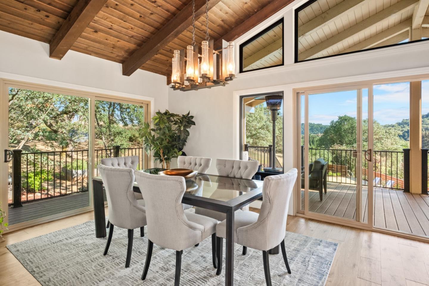 Detail Gallery Image 13 of 103 For 15208 Sycamore Dr, Morgan Hill,  CA 95037 - 4 Beds | 2/1 Baths