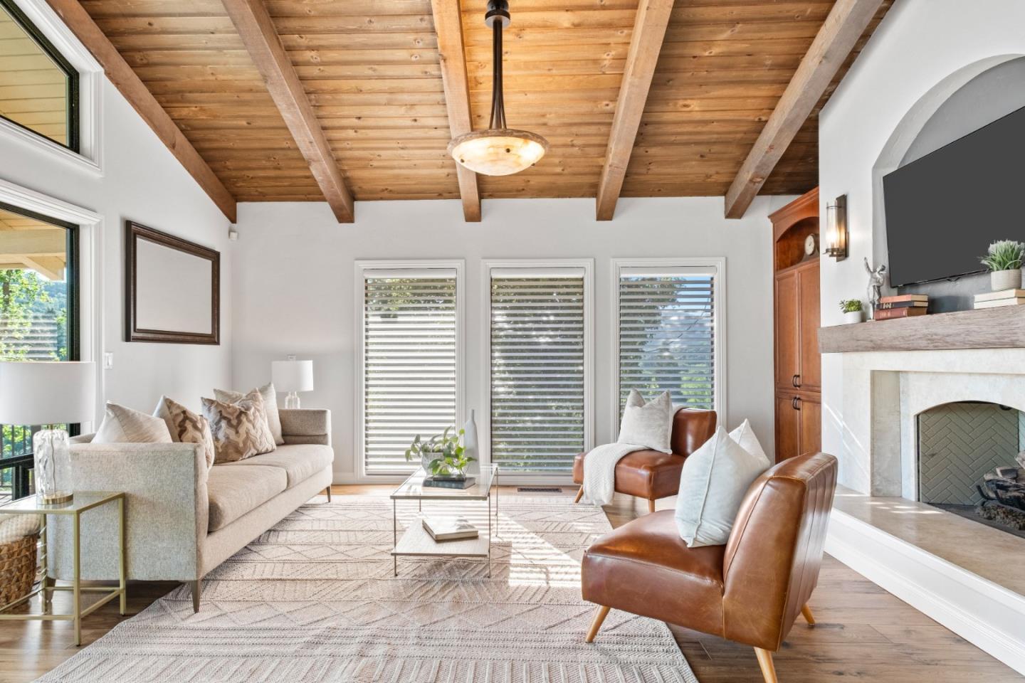 Detail Gallery Image 22 of 103 For 15208 Sycamore Dr, Morgan Hill,  CA 95037 - 4 Beds | 2/1 Baths