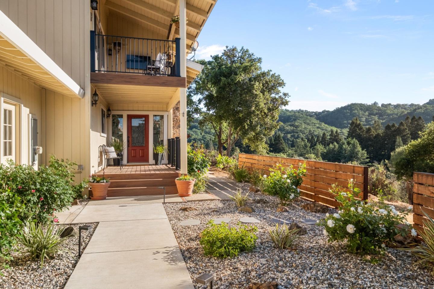 Detail Gallery Image 4 of 103 For 15208 Sycamore Dr, Morgan Hill,  CA 95037 - 4 Beds | 2/1 Baths