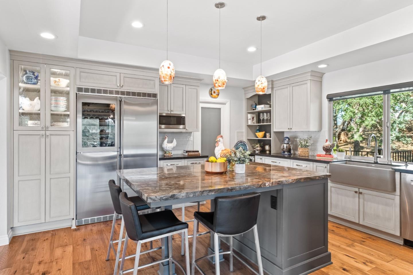 Detail Gallery Image 8 of 103 For 15208 Sycamore Dr, Morgan Hill,  CA 95037 - 4 Beds | 2/1 Baths