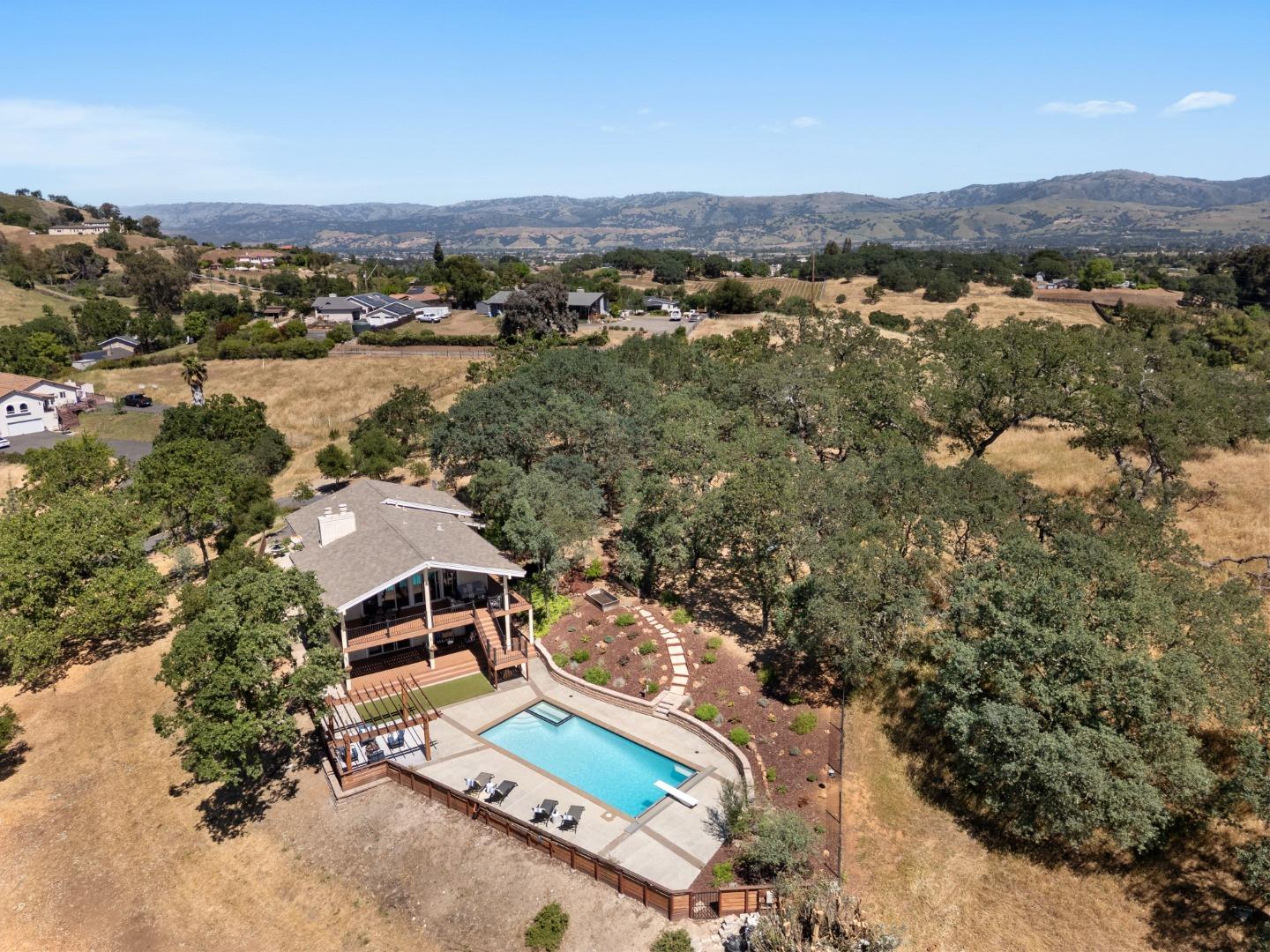 Detail Gallery Image 93 of 103 For 15208 Sycamore Dr, Morgan Hill,  CA 95037 - 4 Beds | 2/1 Baths