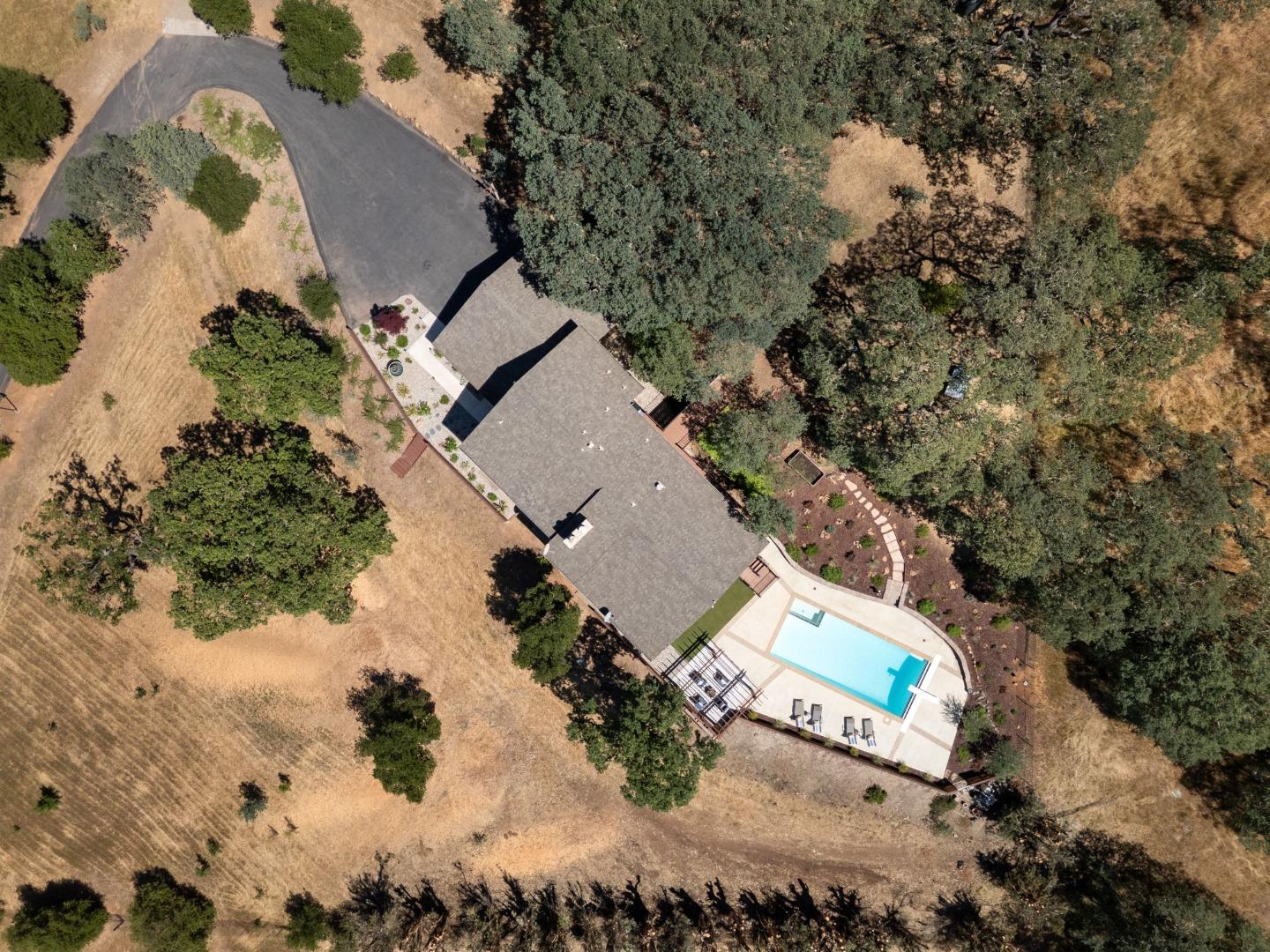 Detail Gallery Image 94 of 103 For 15208 Sycamore Dr, Morgan Hill,  CA 95037 - 4 Beds | 2/1 Baths