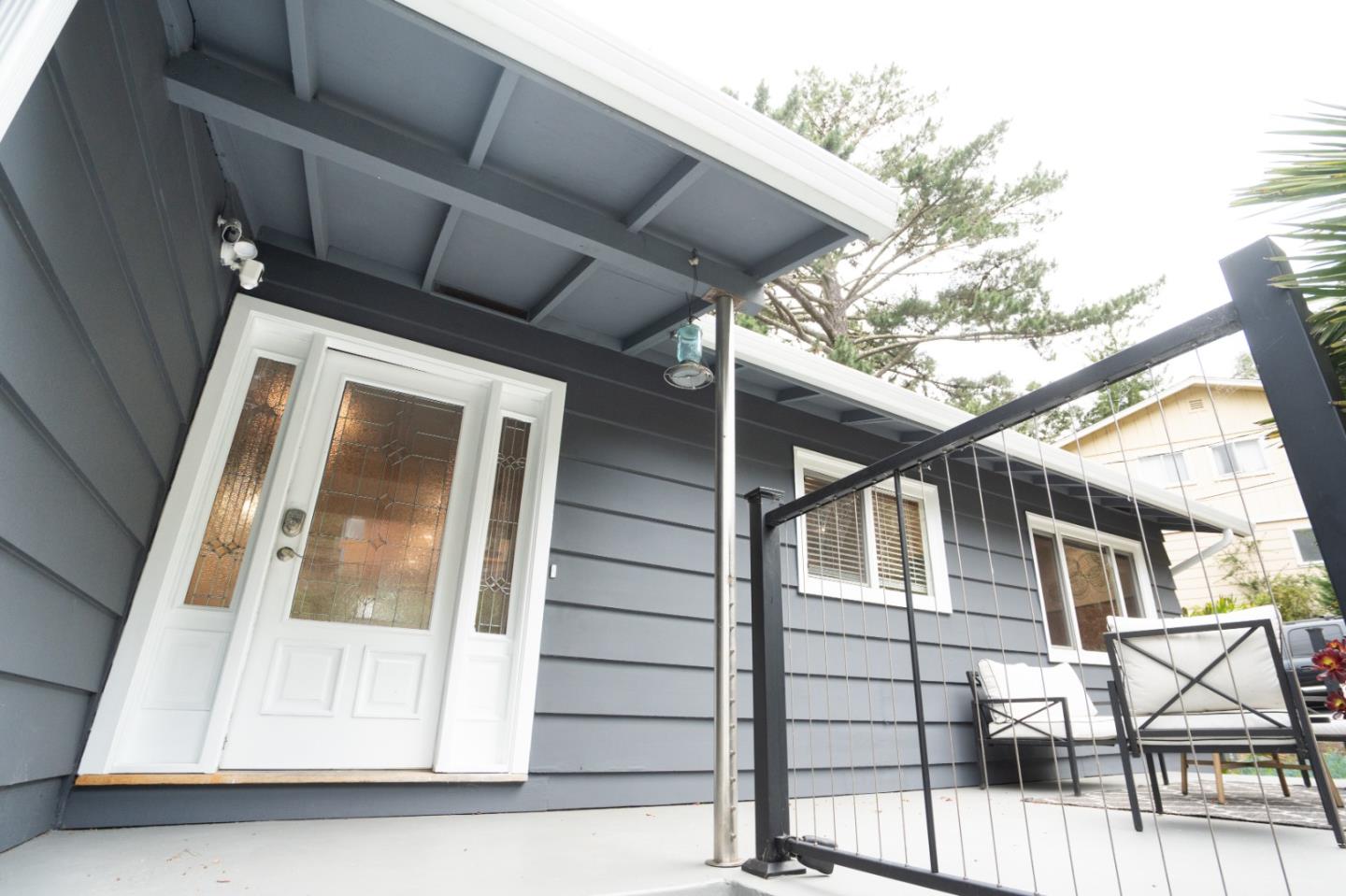 Detail Gallery Image 11 of 114 For 1159 Barcelona Dr, Pacifica,  CA 94044 - 5 Beds | 3 Baths