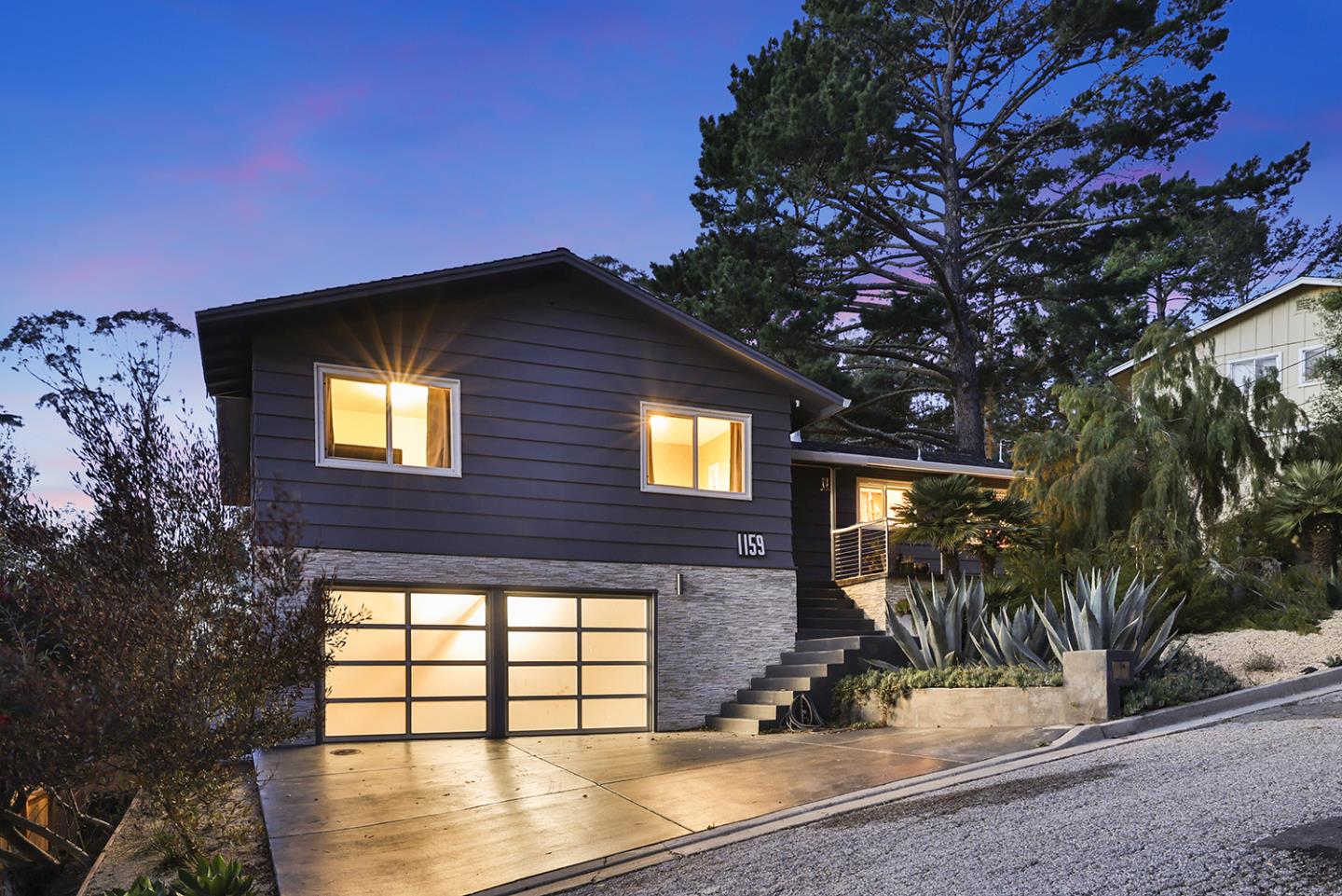 Detail Gallery Image 111 of 114 For 1159 Barcelona Dr, Pacifica,  CA 94044 - 5 Beds | 3 Baths