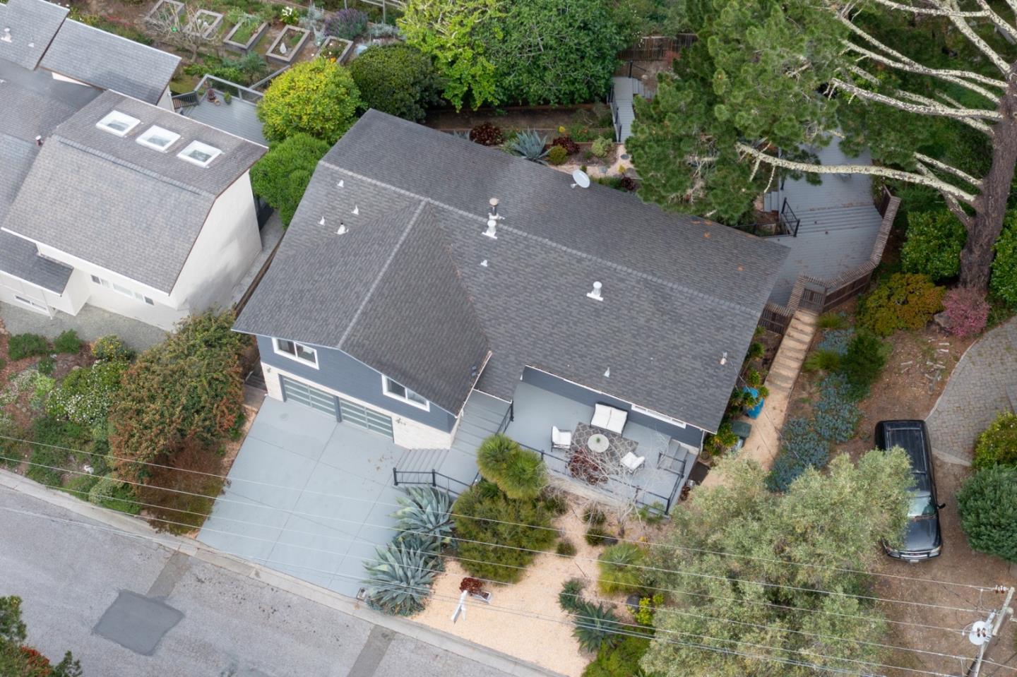 Detail Gallery Image 113 of 114 For 1159 Barcelona Dr, Pacifica,  CA 94044 - 5 Beds | 3 Baths