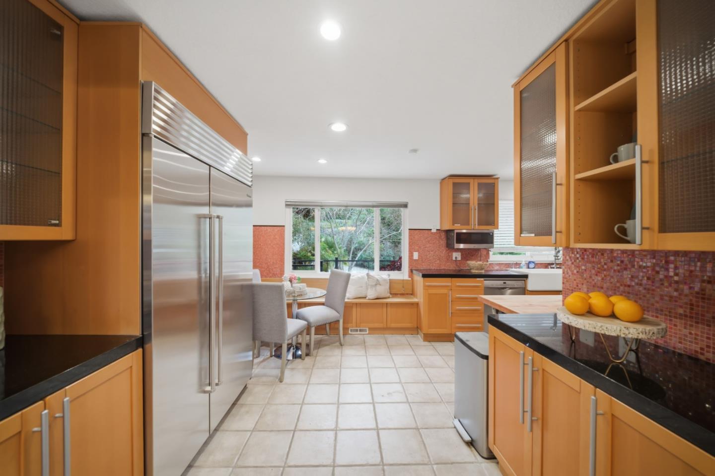 Detail Gallery Image 24 of 114 For 1159 Barcelona Dr, Pacifica,  CA 94044 - 5 Beds | 3 Baths