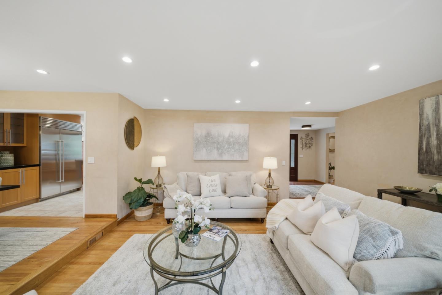 Detail Gallery Image 32 of 114 For 1159 Barcelona Dr, Pacifica,  CA 94044 - 5 Beds | 3 Baths