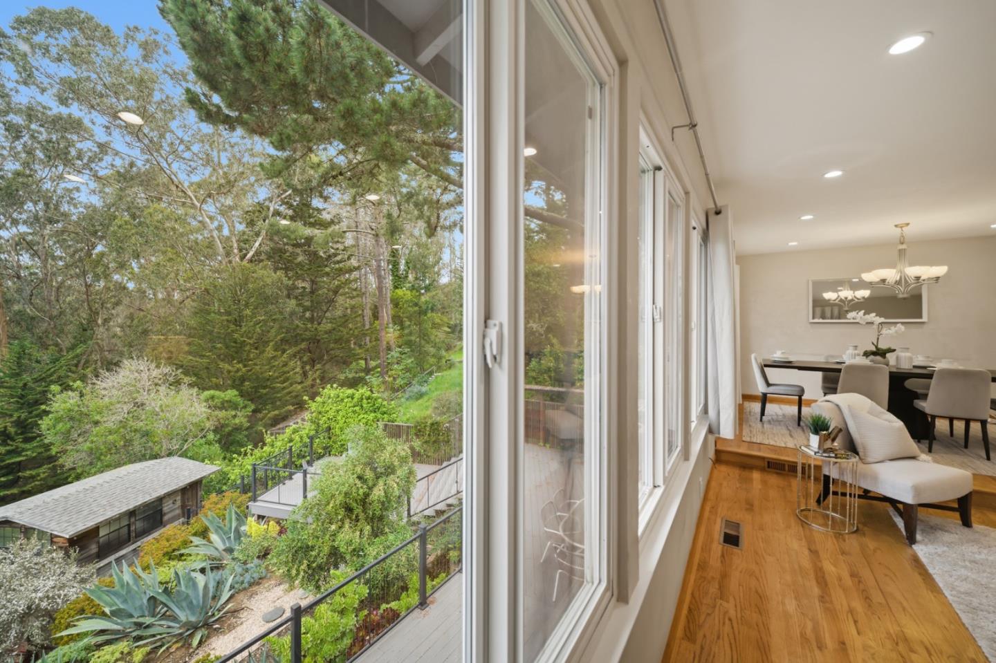 Detail Gallery Image 34 of 114 For 1159 Barcelona Dr, Pacifica,  CA 94044 - 5 Beds | 3 Baths