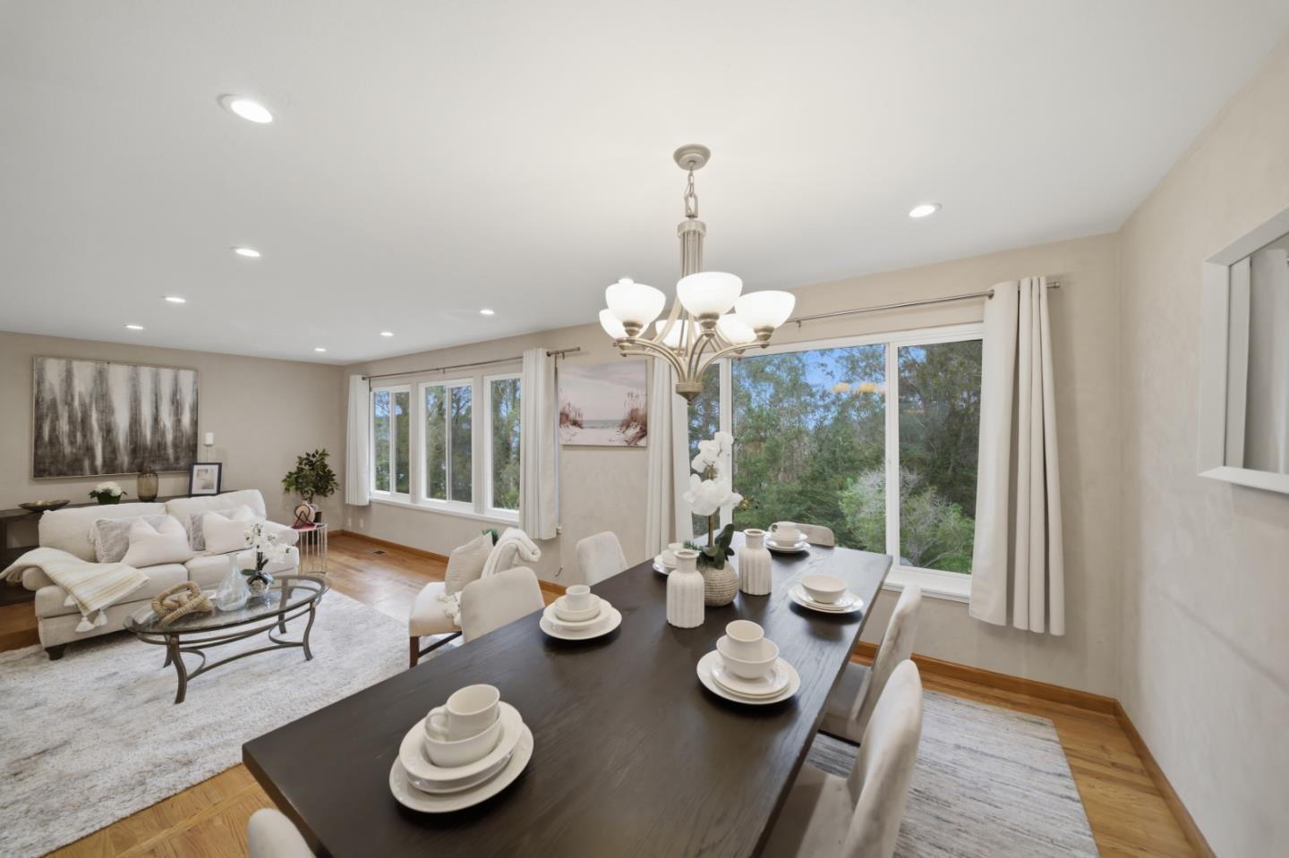 Detail Gallery Image 38 of 114 For 1159 Barcelona Dr, Pacifica,  CA 94044 - 5 Beds | 3 Baths