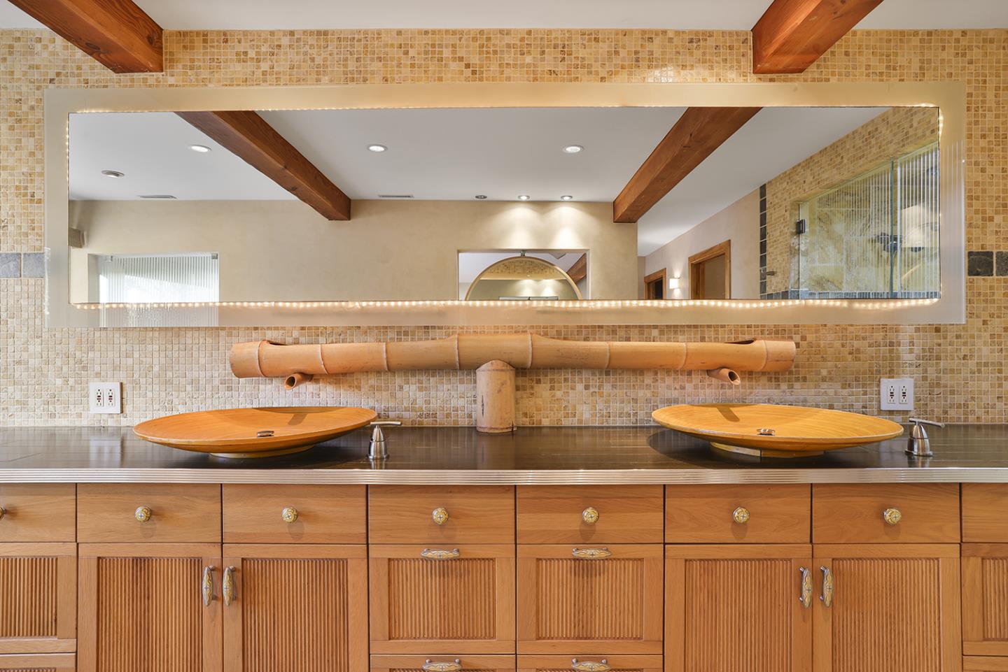 Detail Gallery Image 45 of 114 For 1159 Barcelona Dr, Pacifica,  CA 94044 - 5 Beds | 3 Baths