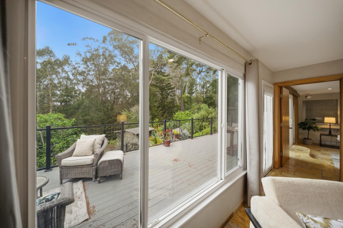 Detail Gallery Image 57 of 114 For 1159 Barcelona Dr, Pacifica,  CA 94044 - 5 Beds | 3 Baths