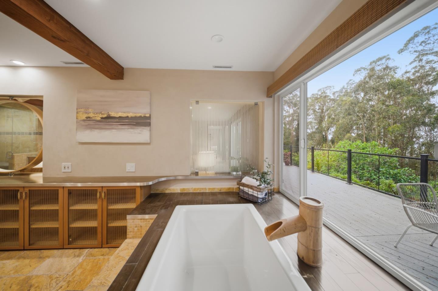 Detail Gallery Image 82 of 114 For 1159 Barcelona Dr, Pacifica,  CA 94044 - 5 Beds | 3 Baths