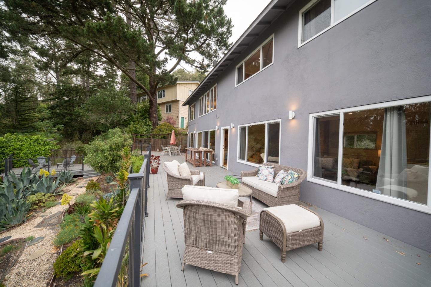 Detail Gallery Image 86 of 114 For 1159 Barcelona Dr, Pacifica,  CA 94044 - 5 Beds | 3 Baths