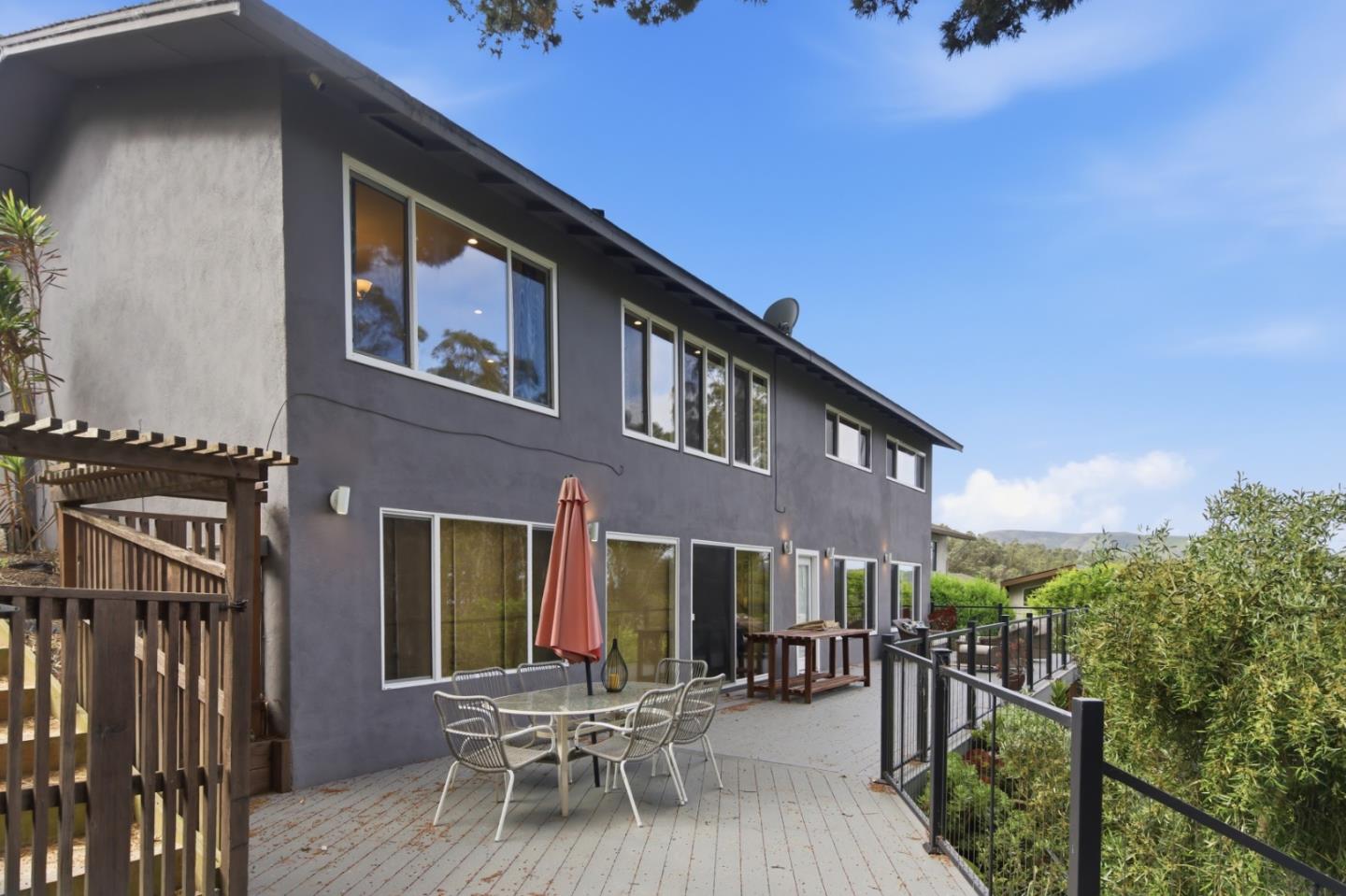 Detail Gallery Image 89 of 114 For 1159 Barcelona Dr, Pacifica,  CA 94044 - 5 Beds | 3 Baths