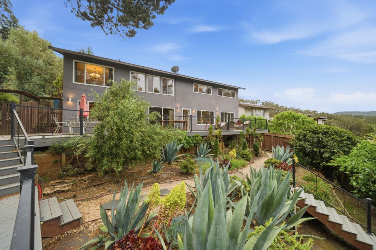 Detail Gallery Image 93 of 114 For 1159 Barcelona Dr, Pacifica,  CA 94044 - 5 Beds | 3 Baths