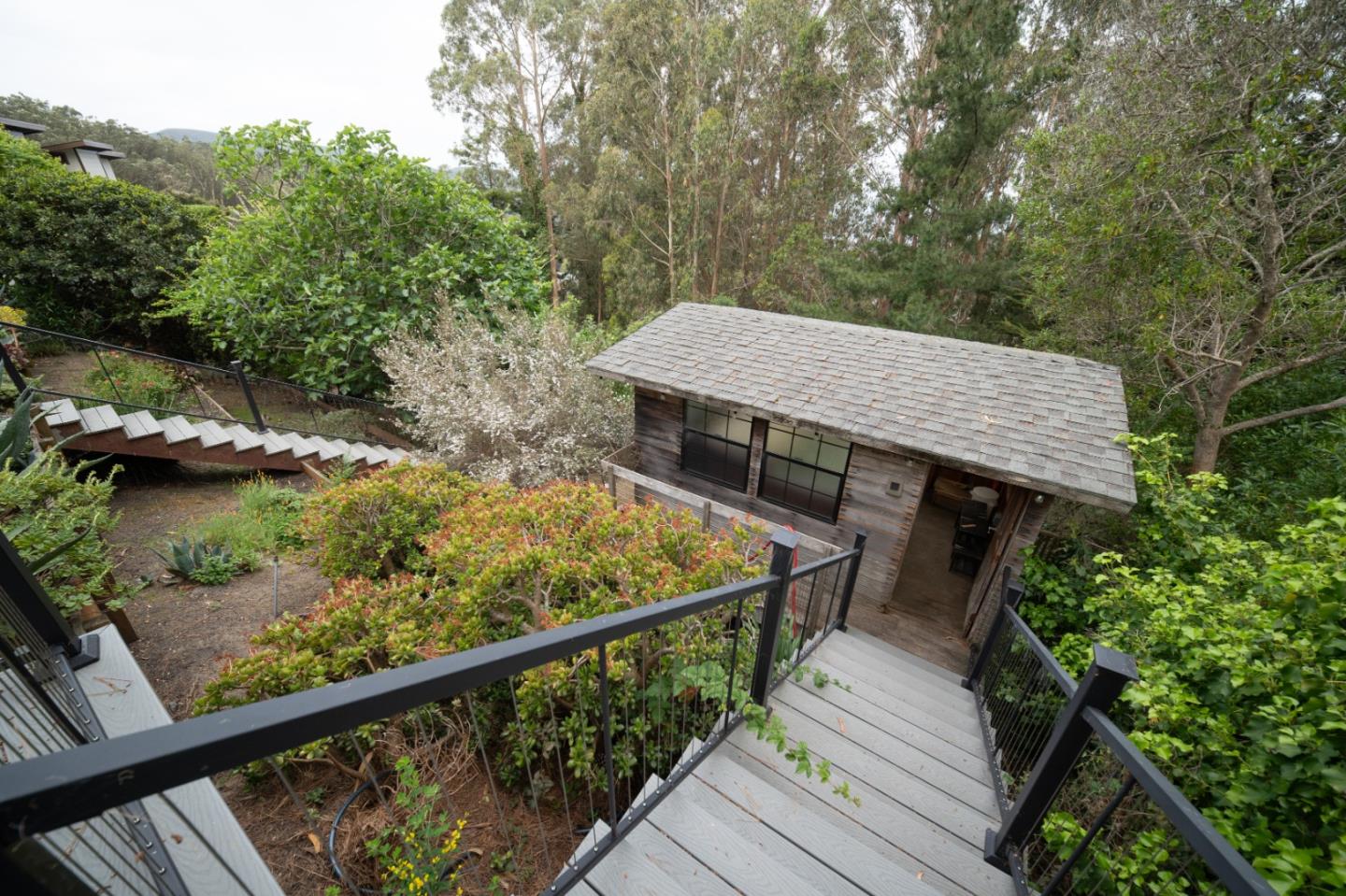 Detail Gallery Image 95 of 114 For 1159 Barcelona Dr, Pacifica,  CA 94044 - 5 Beds | 3 Baths