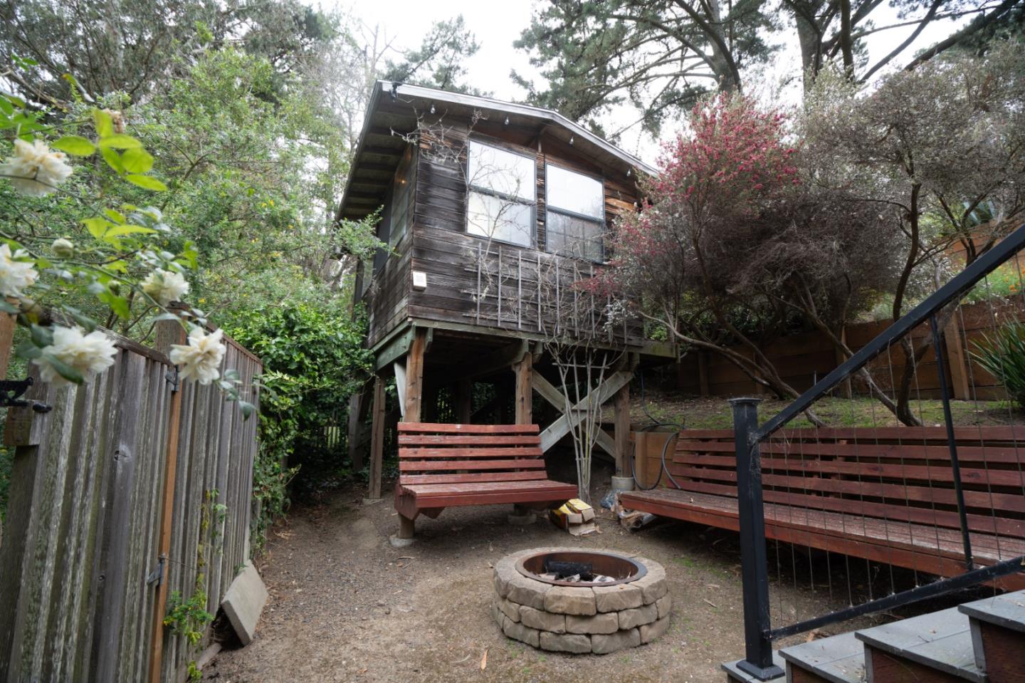 Detail Gallery Image 99 of 114 For 1159 Barcelona Dr, Pacifica,  CA 94044 - 5 Beds | 3 Baths