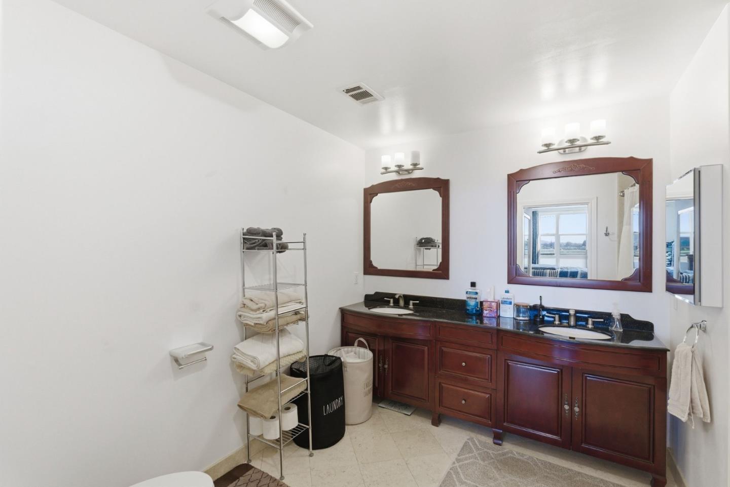 Detail Gallery Image 16 of 25 For 151 El Camino Real #305,  Millbrae,  CA 94030 - 2 Beds | 2 Baths