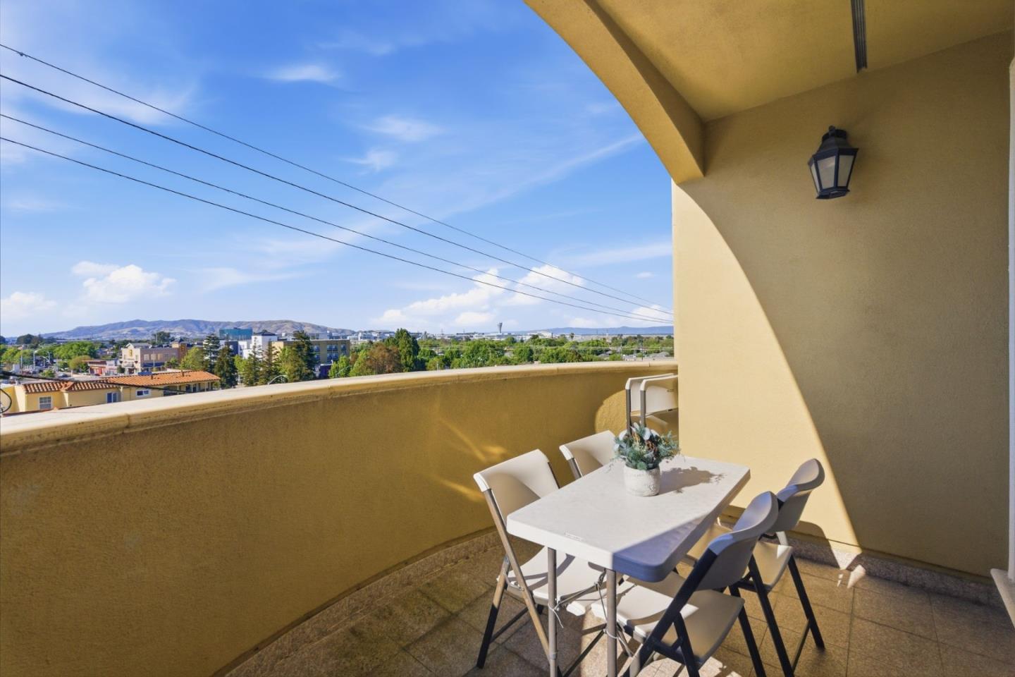 Detail Gallery Image 19 of 25 For 151 El Camino Real #305,  Millbrae,  CA 94030 - 2 Beds | 2 Baths