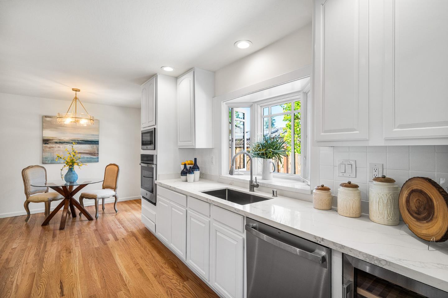 Detail Gallery Image 12 of 57 For 183 Belvue Dr, Los Gatos,  CA 95032 - 4 Beds | 2 Baths