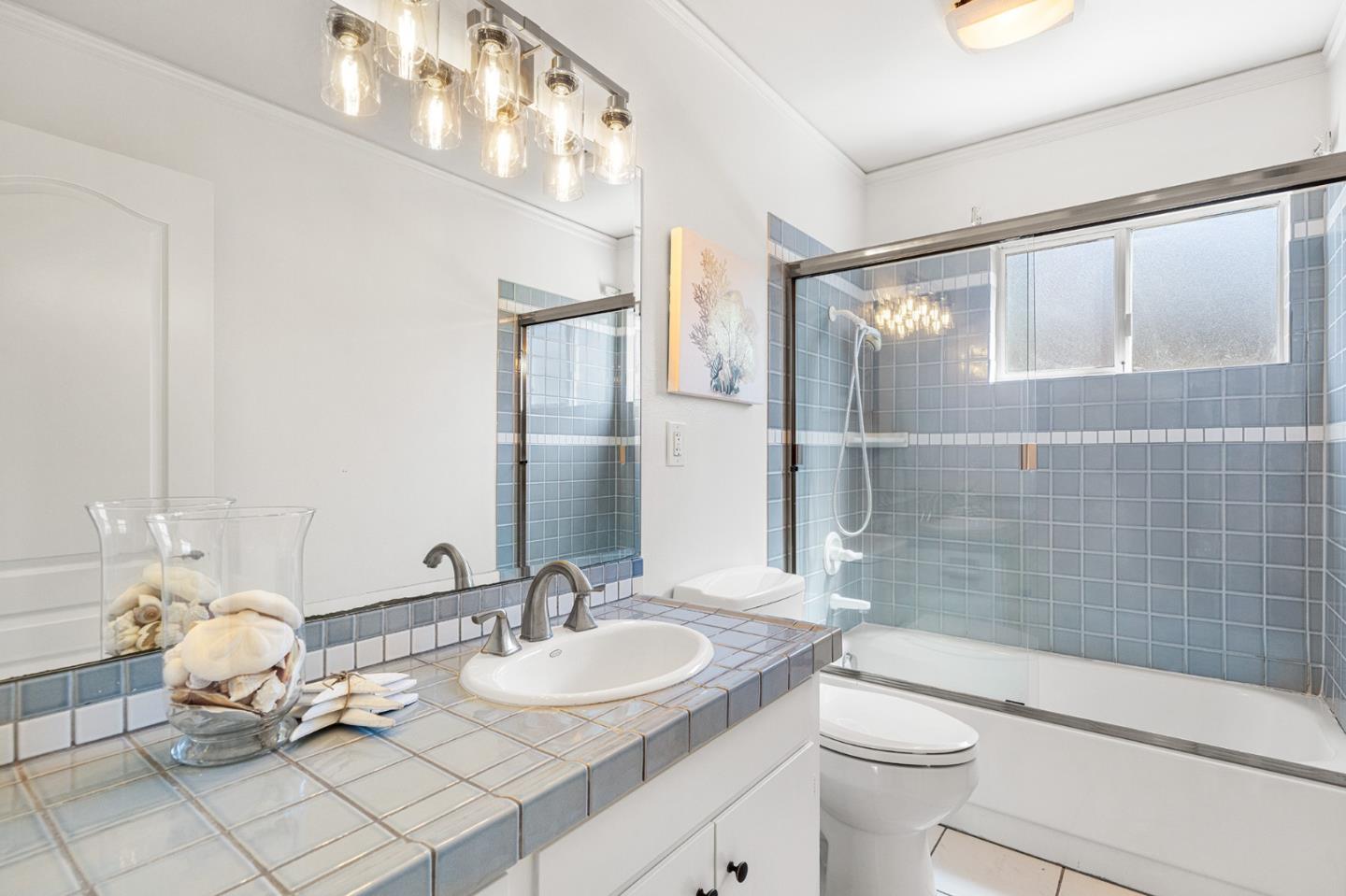 Detail Gallery Image 29 of 57 For 183 Belvue Dr, Los Gatos,  CA 95032 - 4 Beds | 2 Baths