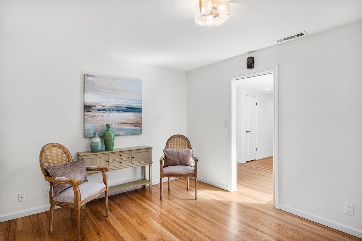 Detail Gallery Image 6 of 57 For 183 Belvue Dr, Los Gatos,  CA 95032 - 4 Beds | 2 Baths